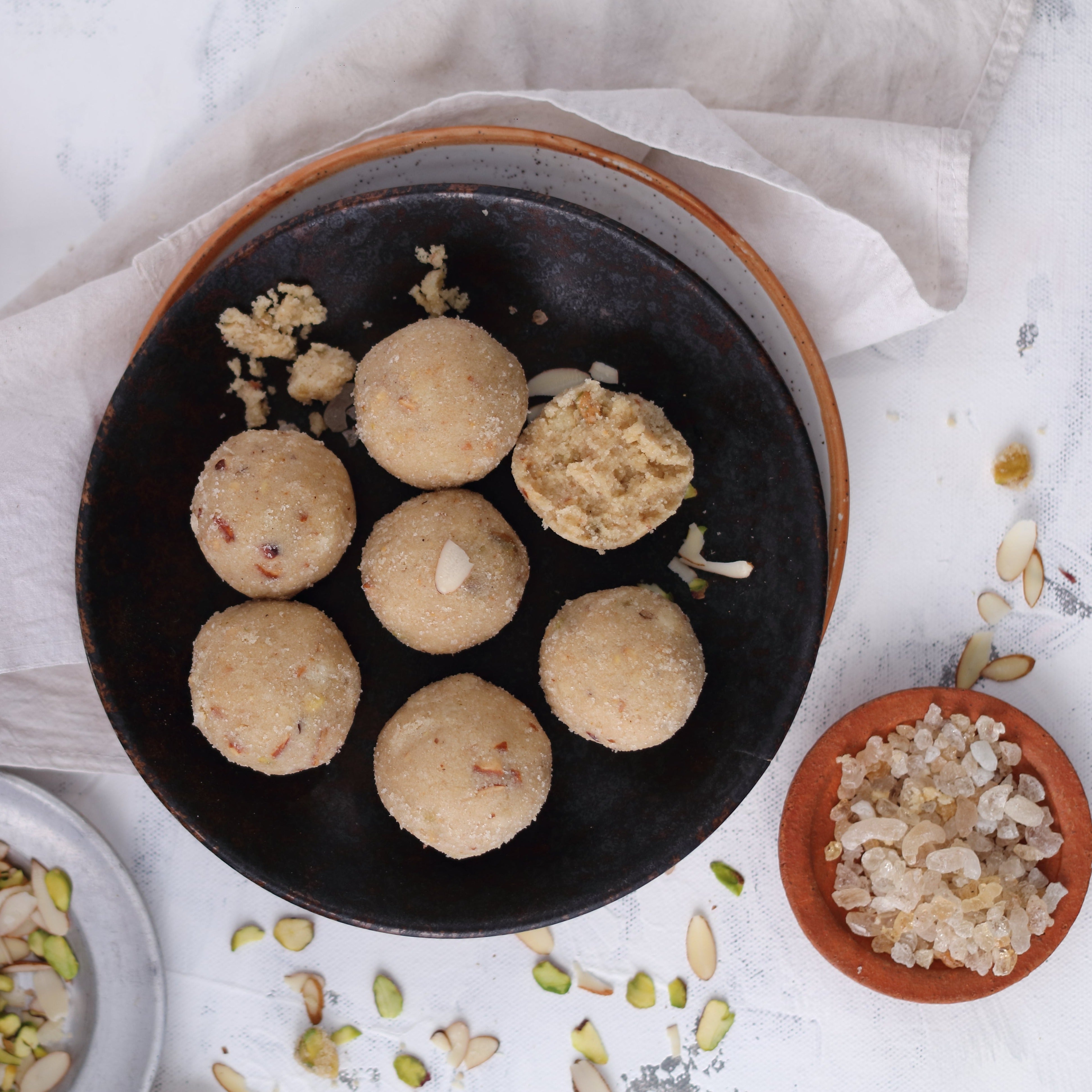 Gound Laddu