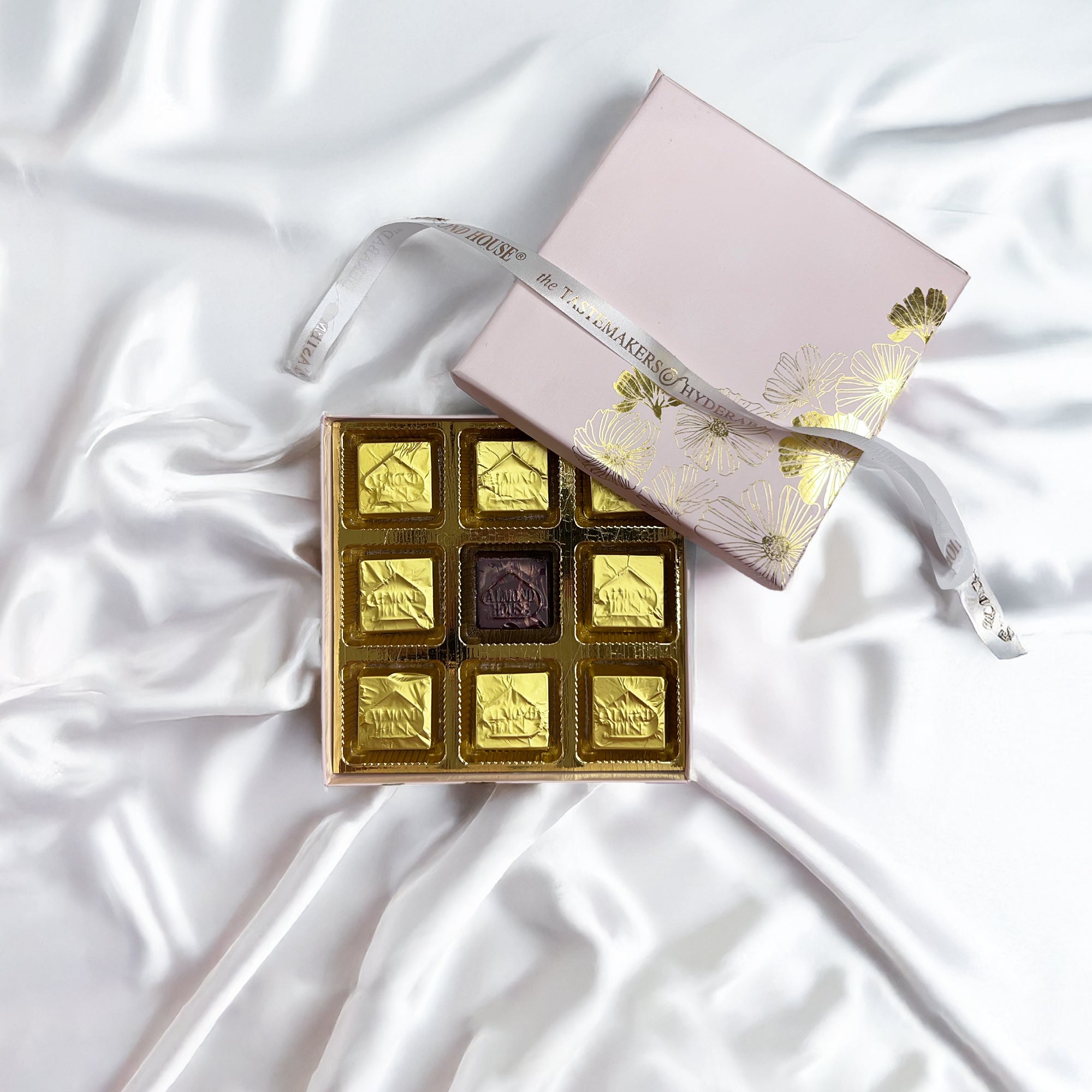 Chocolate Box (9 Pc)