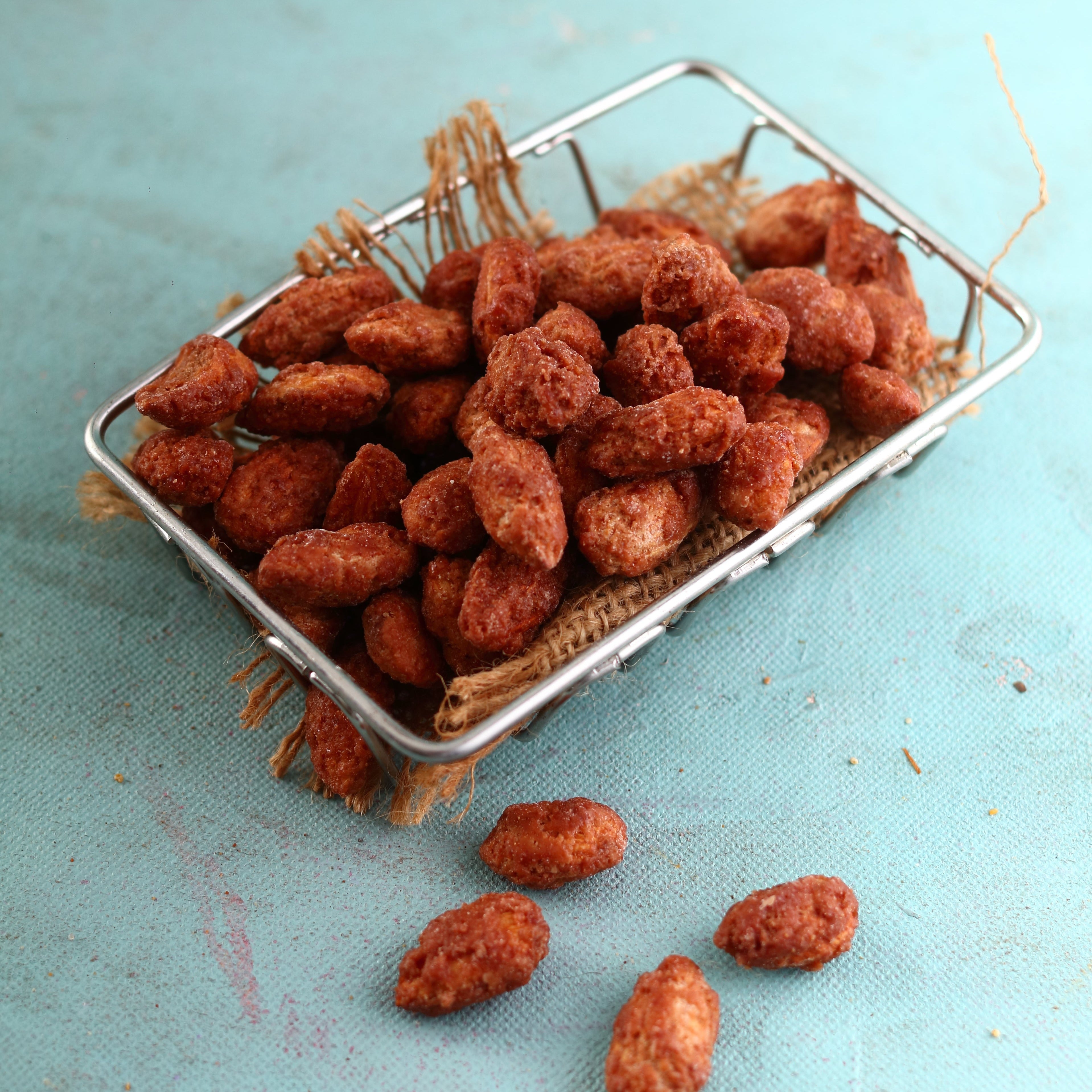 Cinnamon Coated Almonds